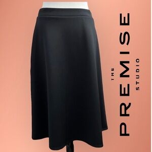 PREMISE STUDIO (NWT) BLACK SKIRT SIZE 8